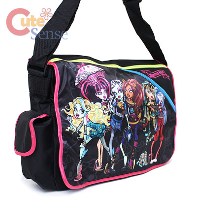 Cute Tote Bags High School on Monster High School Messenger Bag Gang Of Ghouls At Cutesense Com